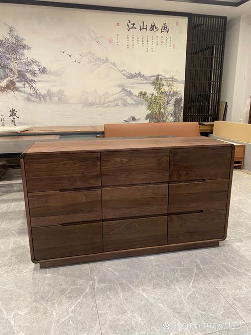实木家具定制：家居装饰的新选择